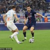 法甲-登贝莱缺阵门将送礼 巴黎0-1马赛遭遇赛季首败